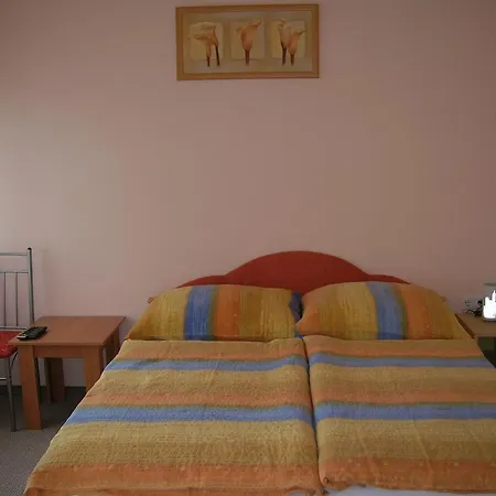 Margitapartman Apartment Buk